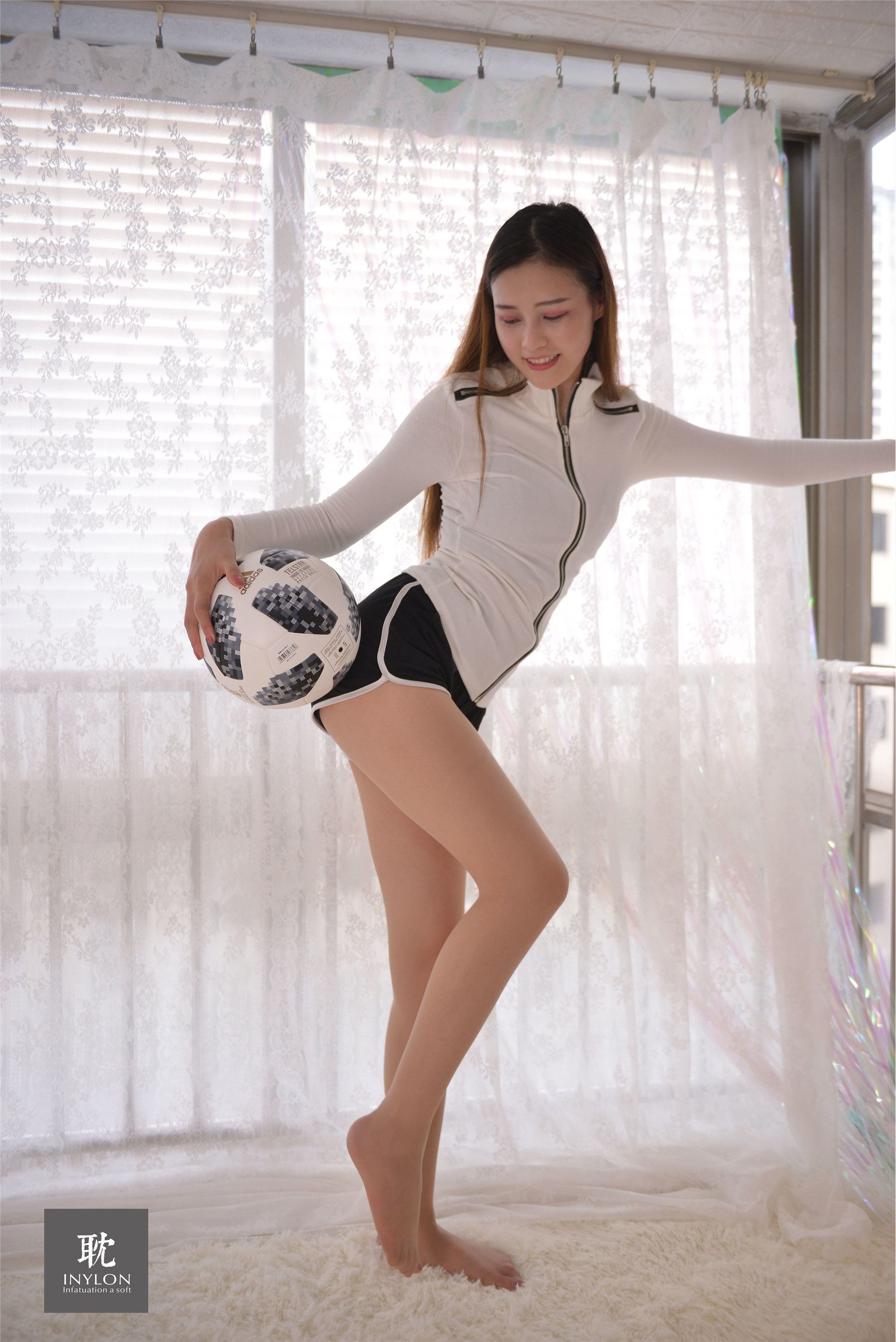 IESS异思趣向《普惠集235》- 模特：九妹《快乐玩个球》